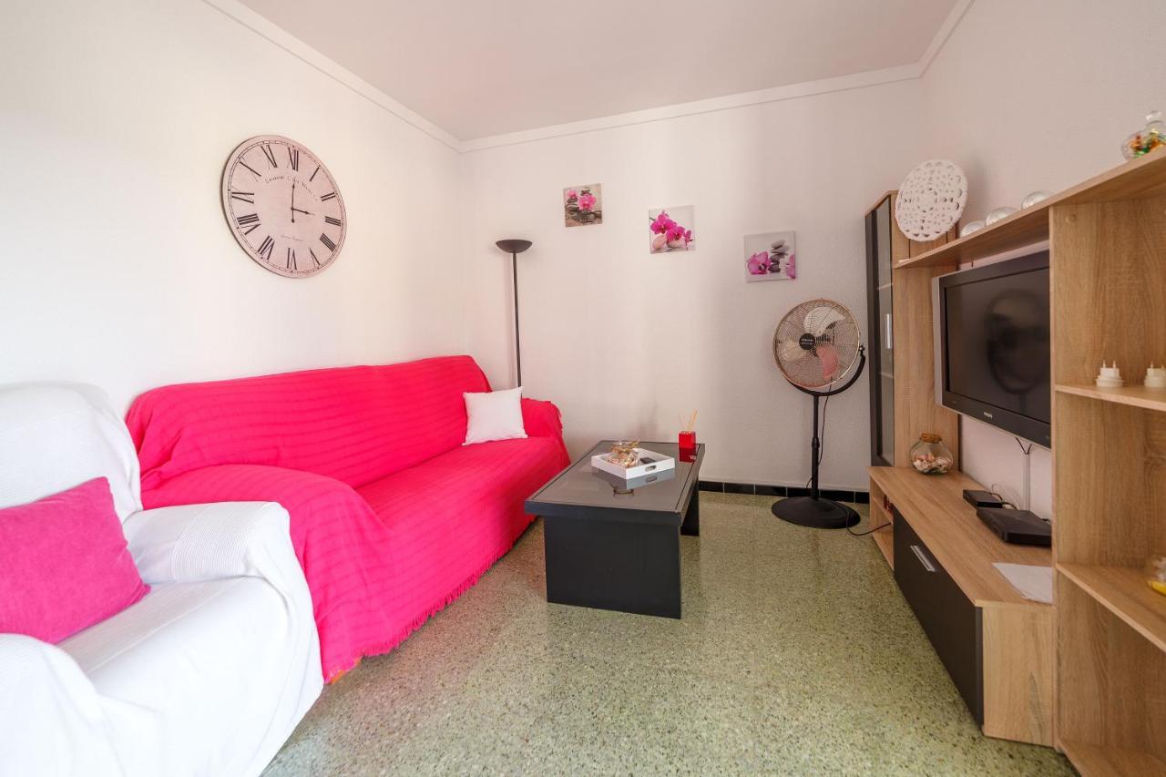 Apartamentos Costa Brava Las Vistas 桑特费柳德吉克索尔斯 外观 照片