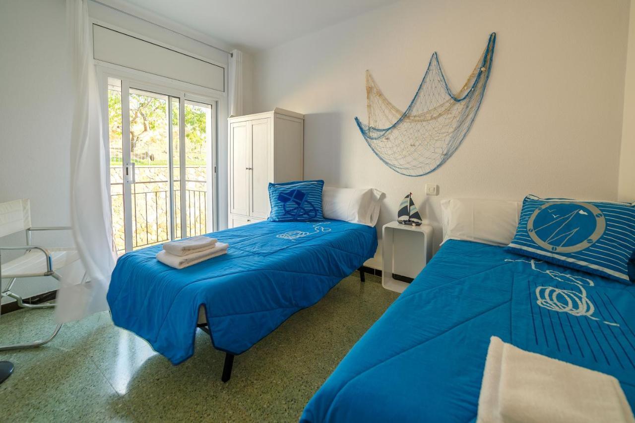 Apartamentos Costa Brava Las Vistas 桑特费柳德吉克索尔斯 外观 照片