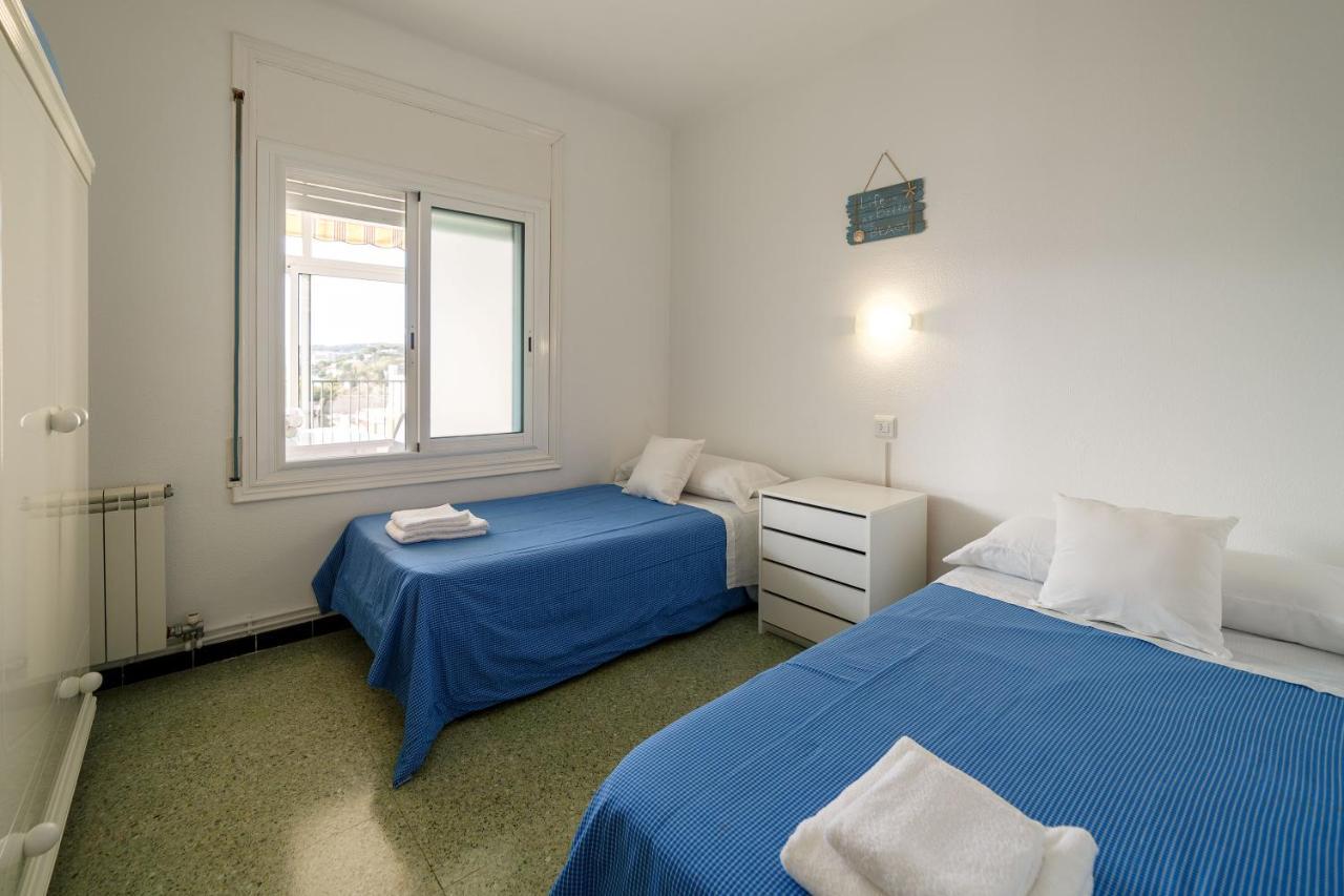 Apartamentos Costa Brava Las Vistas 桑特费柳德吉克索尔斯 外观 照片