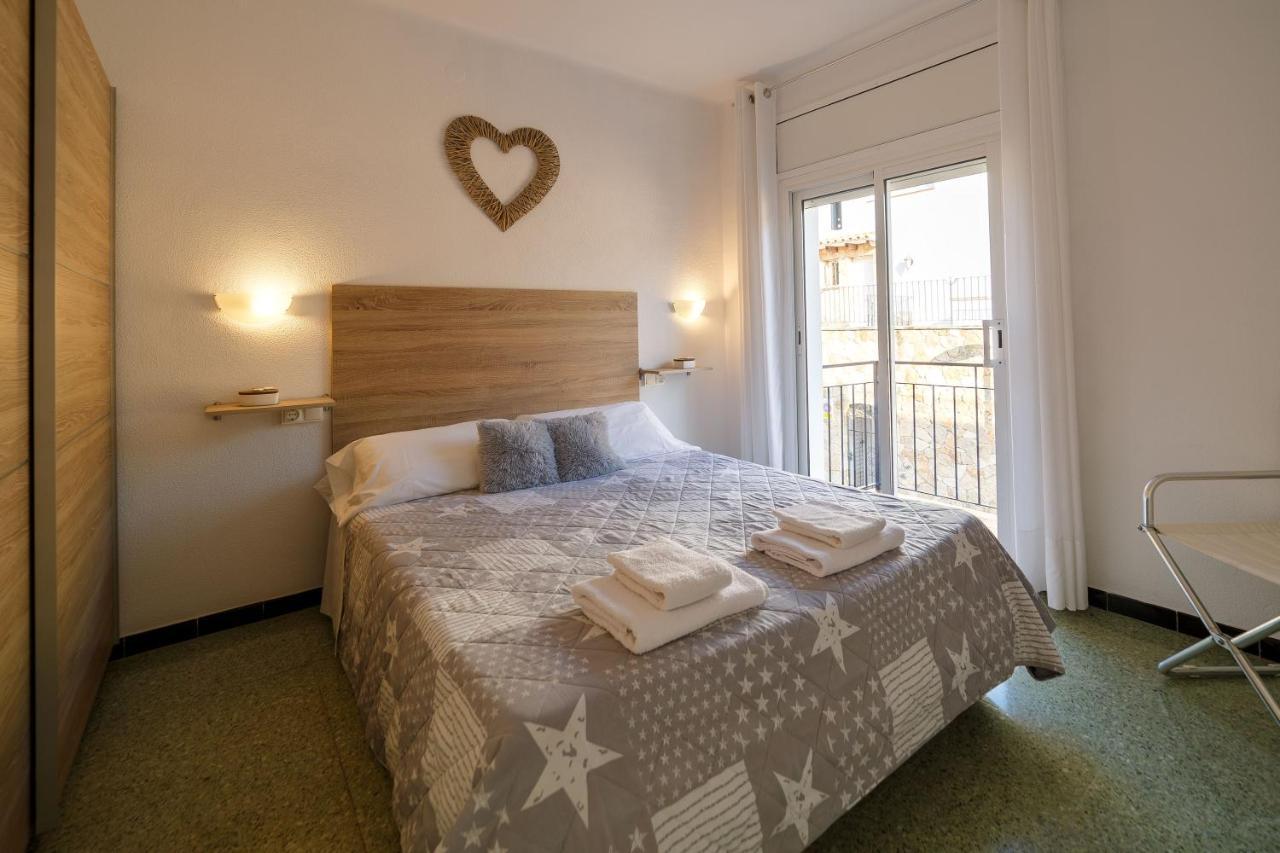 Apartamentos Costa Brava Las Vistas 桑特费柳德吉克索尔斯 外观 照片