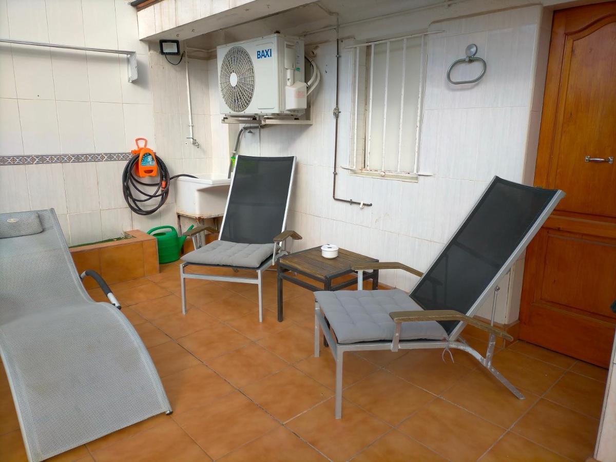 Apartamentos Costa Brava Las Vistas 桑特费柳德吉克索尔斯 外观 照片