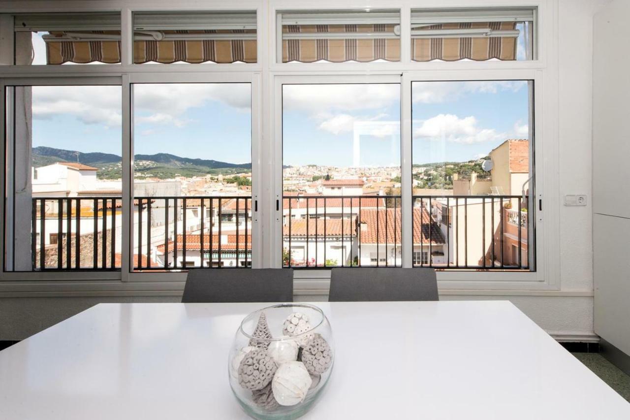 Apartamentos Costa Brava Las Vistas 桑特费柳德吉克索尔斯 外观 照片